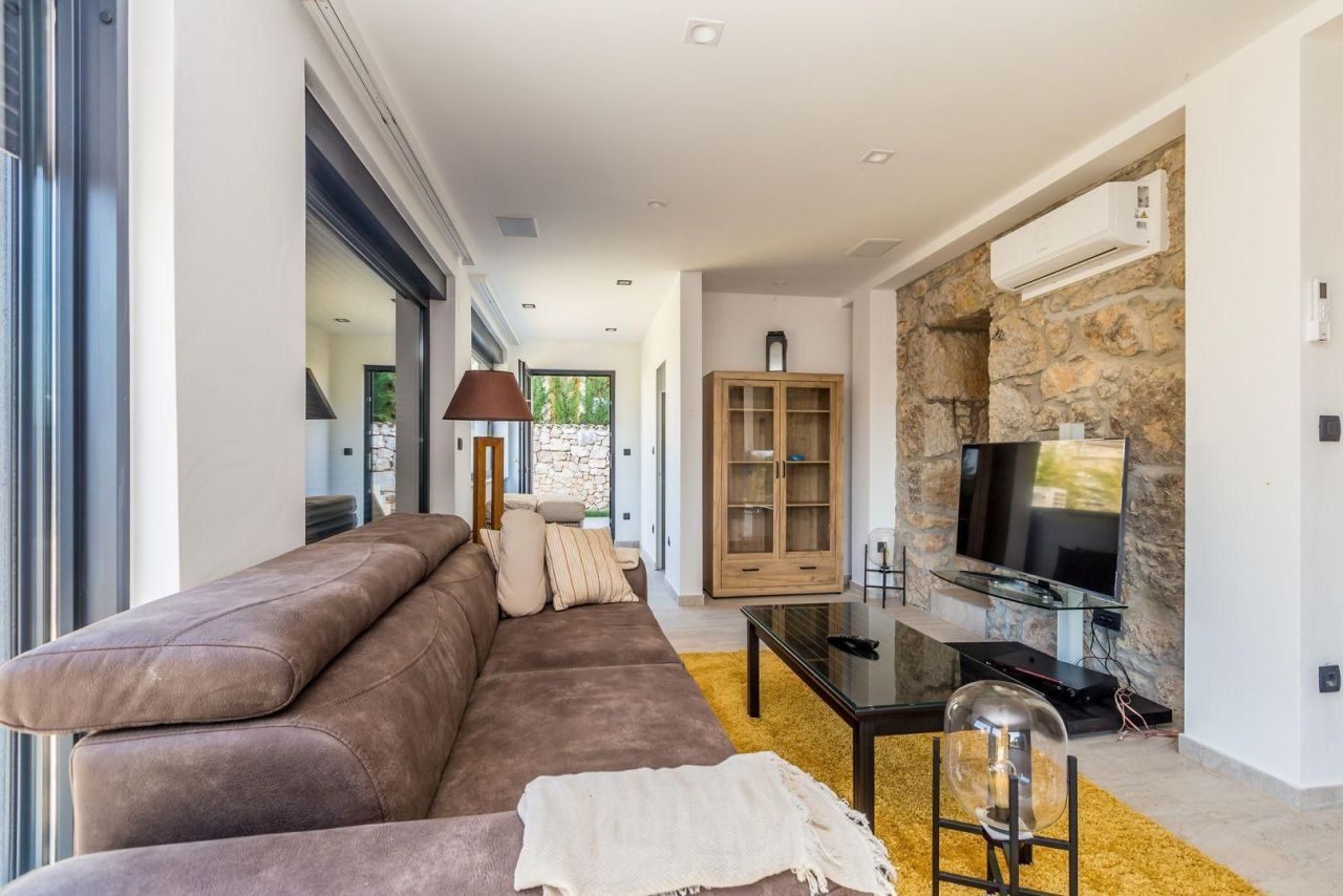 Villa Gostinjac, Dobrinj, Croacia, 254 m² - imagen 6