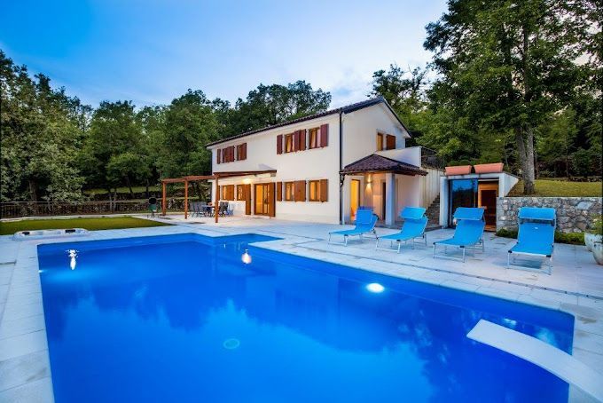 Villa à Opatija, Croatie, 200 m² - image 6