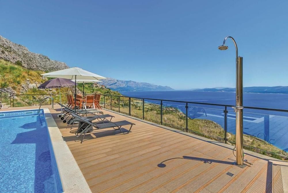 Villa in Rogoznica, Croatia, 350 m² - picture 7