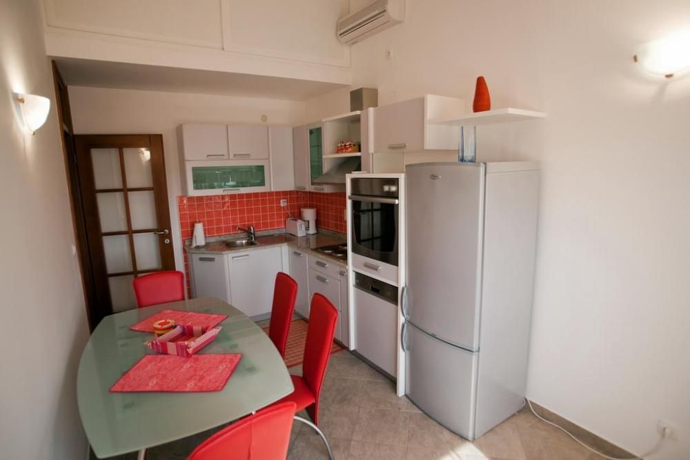 Hôtel à Primošten, Croatie, 650 m² - image 7