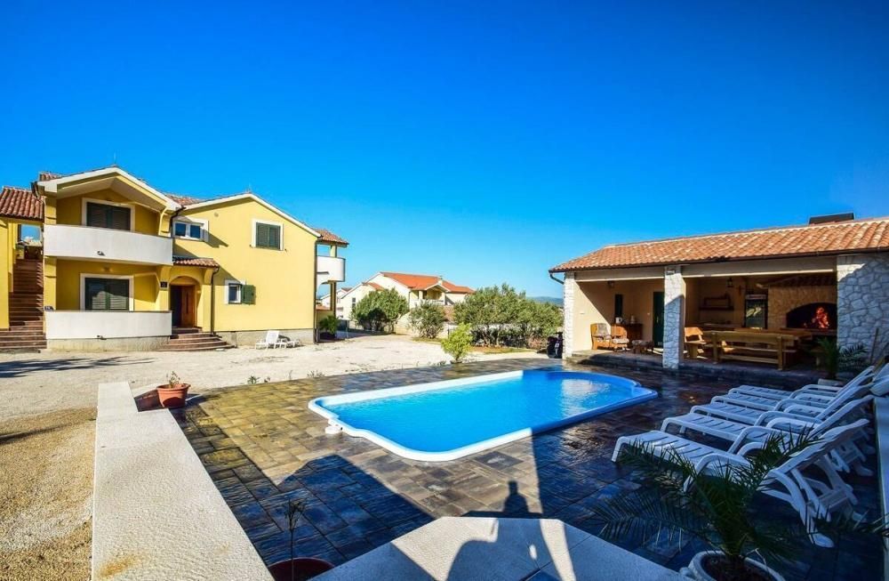 Villa en Vodice, Croacia, 340 m² - imagen 7