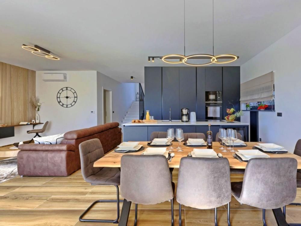 Villa à Poreč, Croatie, 220 m² - image 7