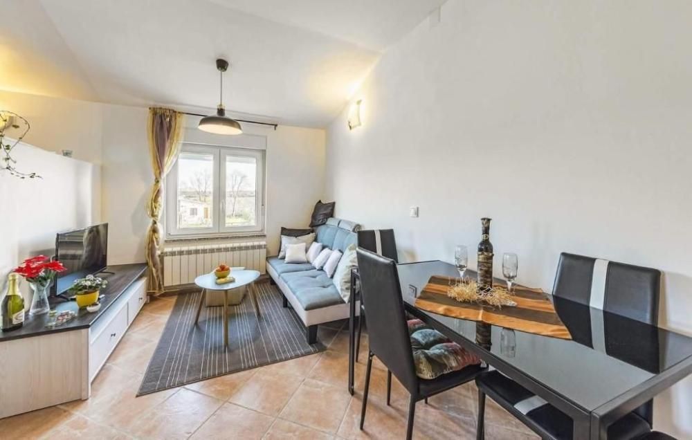 Hotel en Pula, Croacia, 360 m² - imagen 7