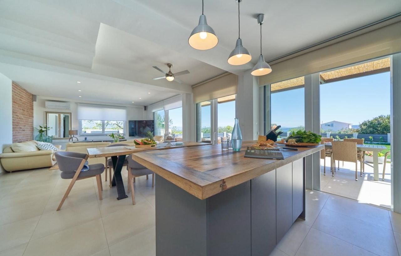 Villa en Split, Croacia, 180 m² - imagen 7