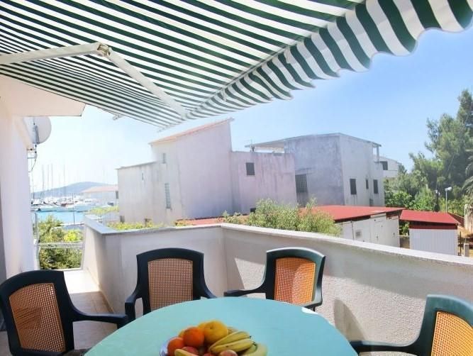 Hotel en Rogoznica, Croacia, 239 m² - imagen 2