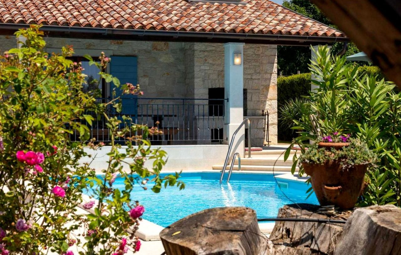 Villa en Tinjan, Croacia, 162 m² - imagen 7