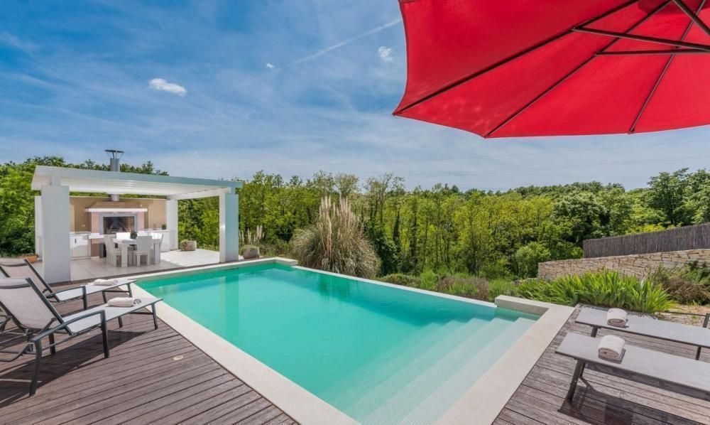 Villa à Svetvincenat, Croatie, 1 447 m² - image 8