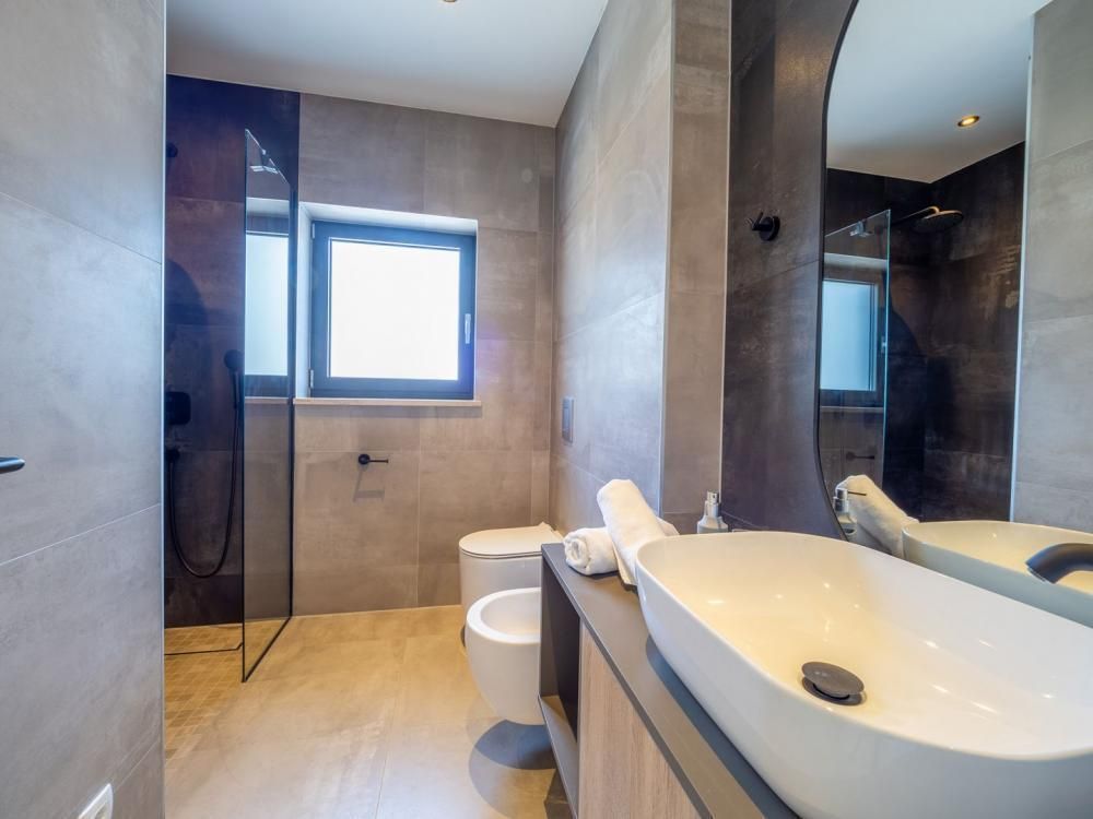 Villa in Vrbnik, Croatia, 150 m² - picture 8