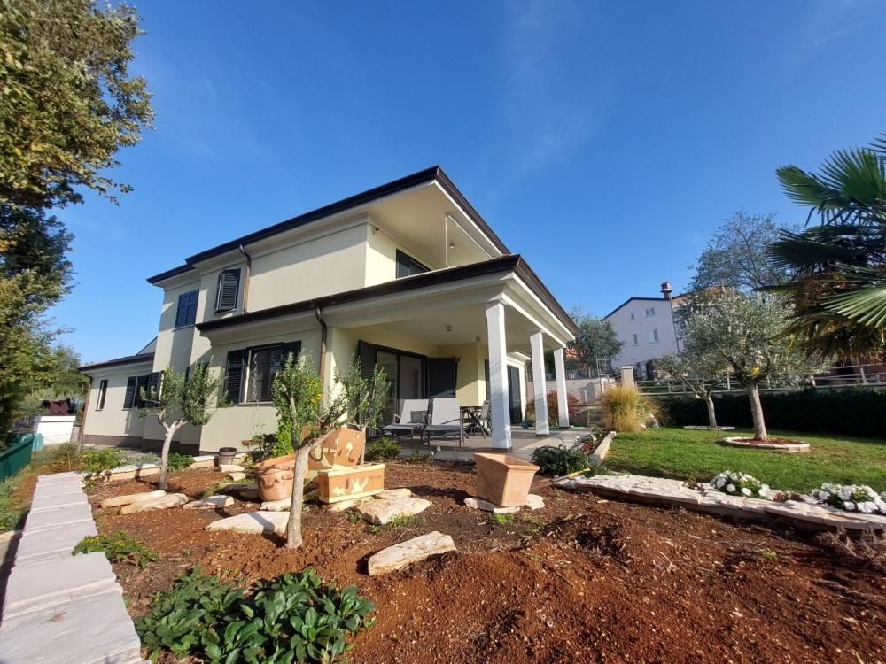 Villa in Rovinj, Croatia, 390 m² - picture 8