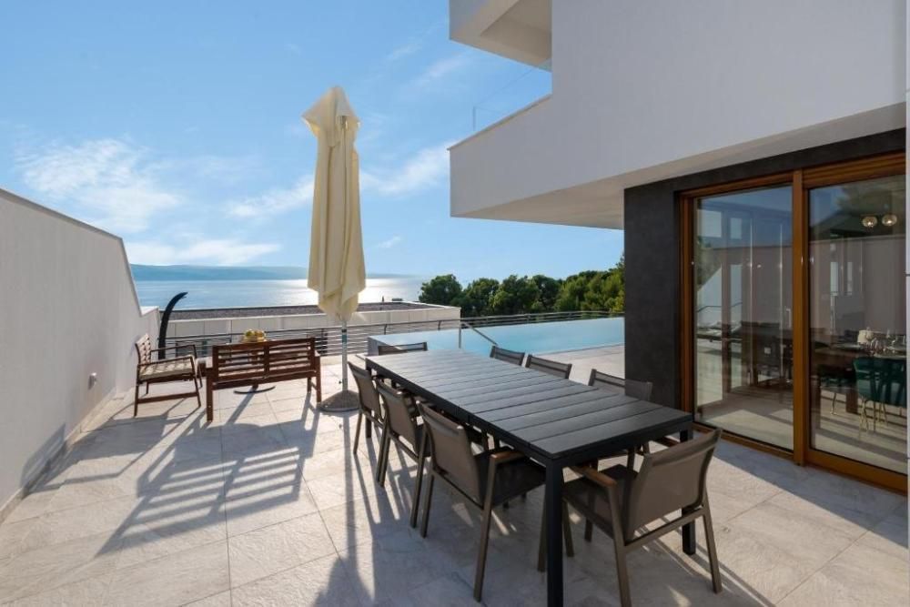 Villa dans Baška Voda, Croatie, 480 m² - image 8