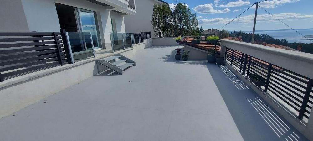 Villa en Rijeka, Croacia, 422 m² - imagen 8