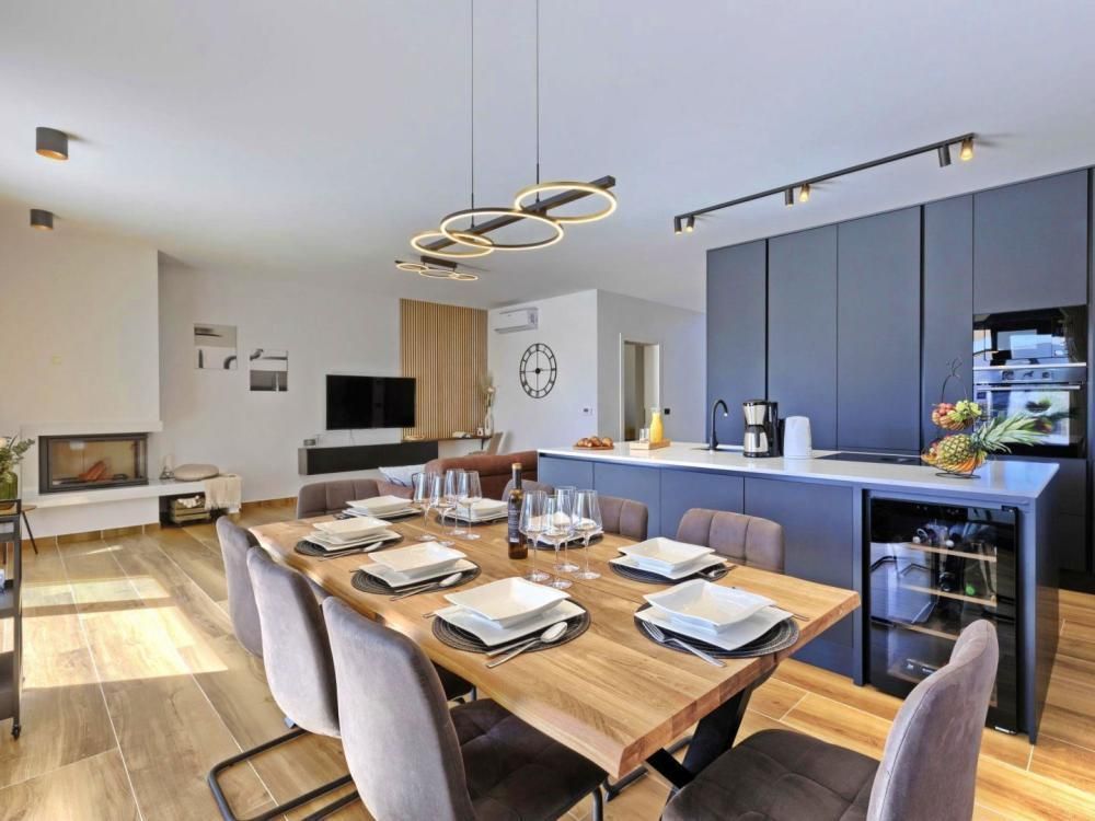 Villa à Poreč, Croatie, 220 m² - image 8