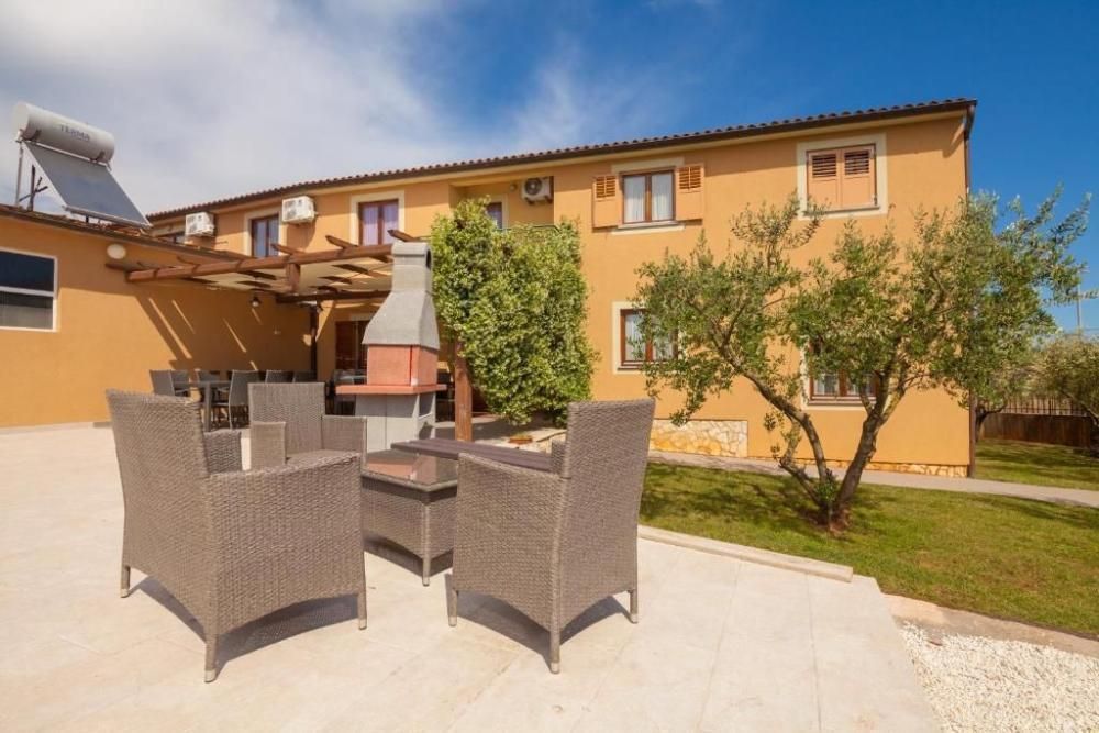 Villa in Medulin, Croatia, 500 m² - picture 8