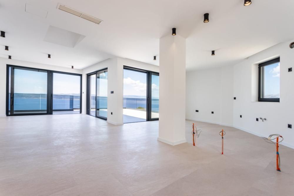 Villa Brela, Croatia, 386 m² - picture 8