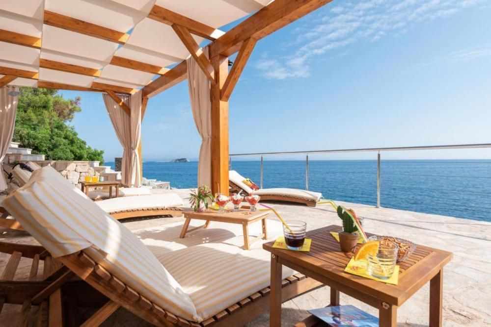 Villa on Korcula island, Croatia, 330 m² - picture 8