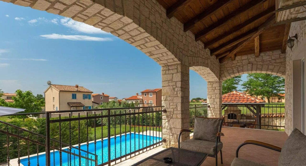 Villa Krančići, Kaštelir-Labinci, Croatia, 162 m² - picture 8