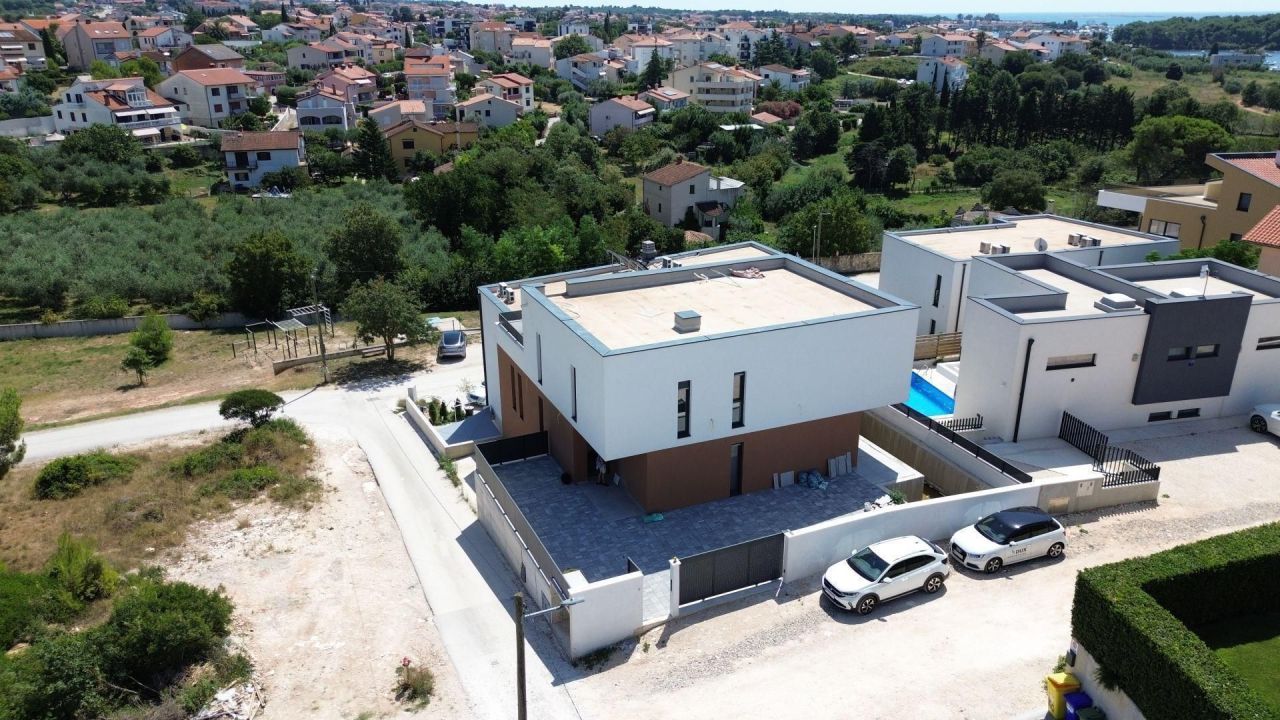 Villa in Medulin, Kroatien, 300 m² - Foto 8
