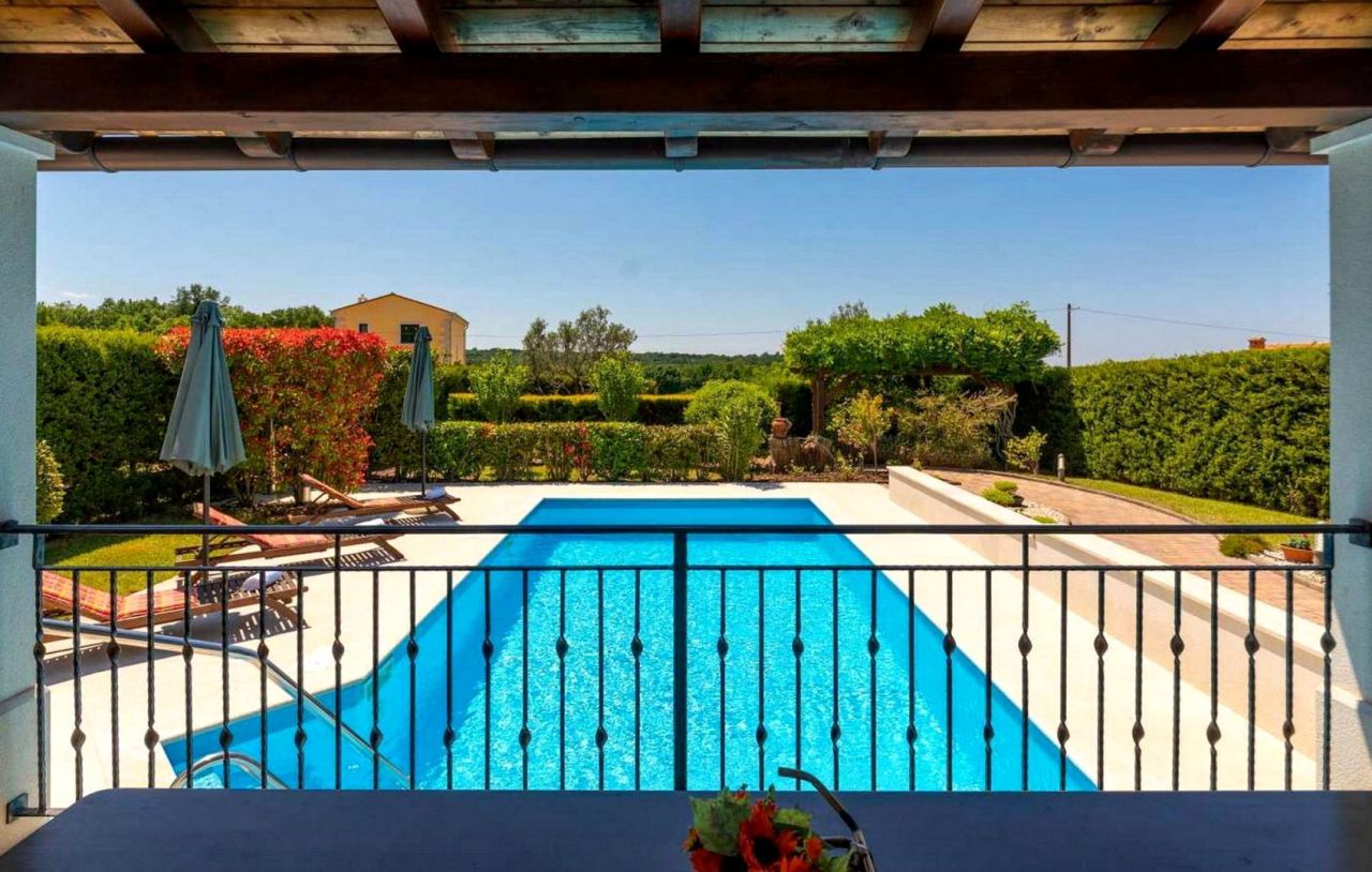 Villa en Tinjan, Croacia, 162 m² - imagen 8