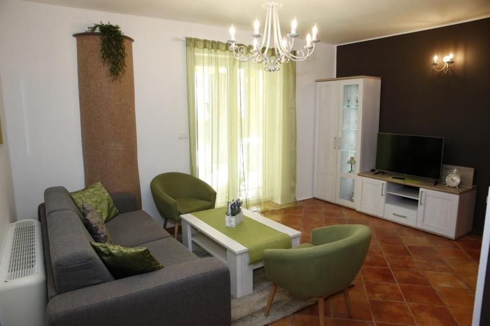Hôtel à Vodice, Croatie, 850 m² - image 9