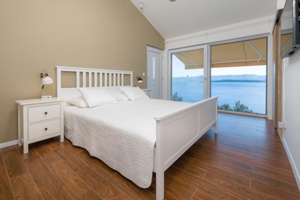 Villa Bol, Croatia, 110 m² - picture 9