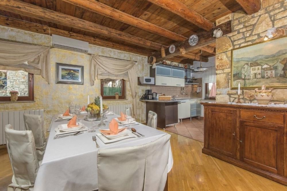 Villa Kaštelir, Kaštelir-Labinci, Croacia, 200 m² - imagen 9