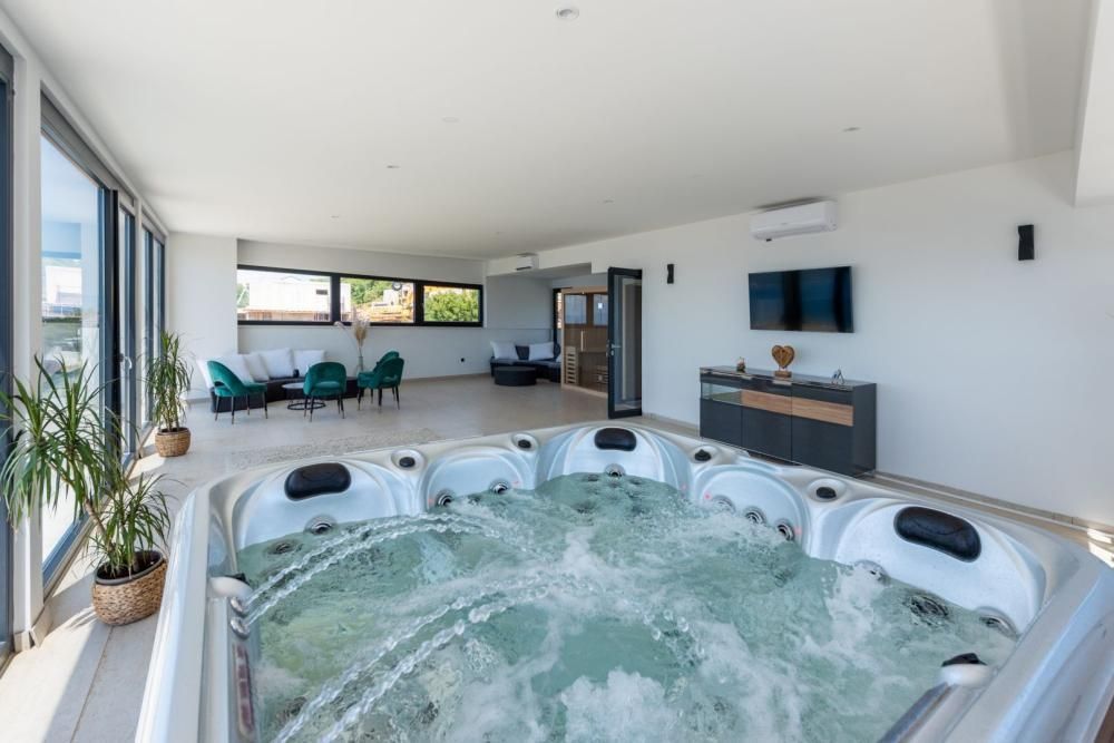 Villa à Crikvenica, Croatie, 300 m² - image 9