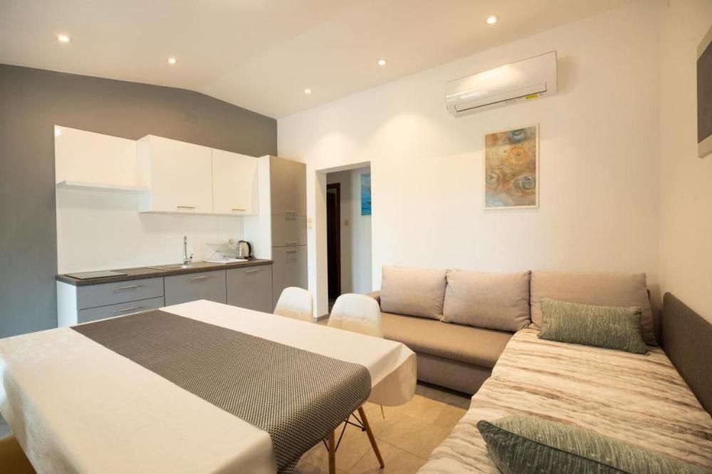 Hotel Selce, Crikvenica, Croatia, 300 m² - picture 9