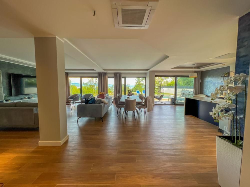 Villa à Opatija, Croatie, 400 m² - image 9
