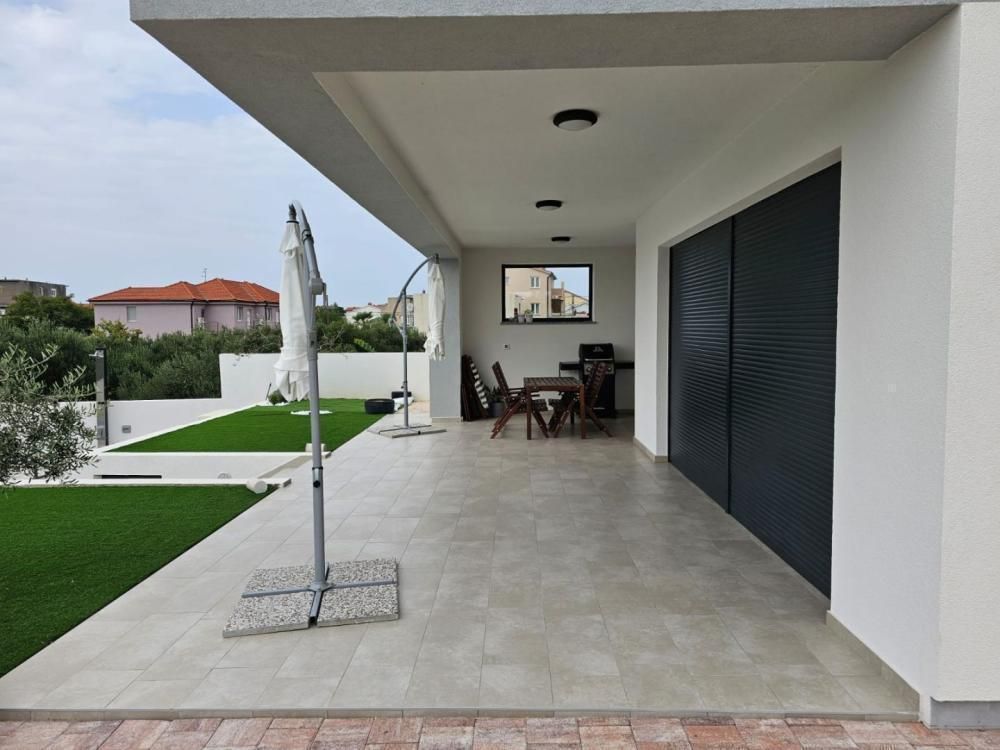 Villa sur Rab, Croatie, 225 m² - image 9