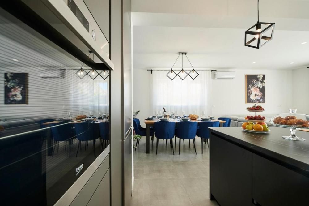 Villa in Split, Croatia, 200 m² - picture 9