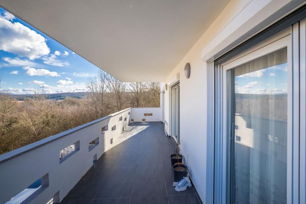 Hotel Čižići, Dobrinj, Croacia, 790 m² - imagen 9