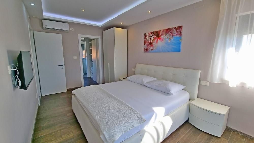 Villa en Kraljevica, Croacia, 380 m² - imagen 9