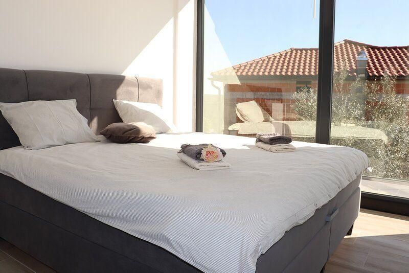 Villa sur l'île de Krk, Croatie, 200 m² - image 9