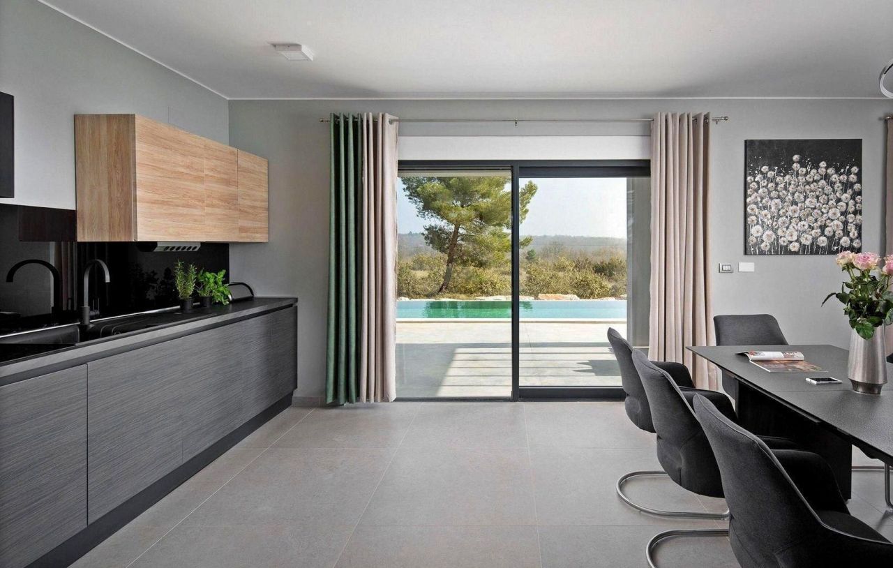 Villa à Vodnjan, Croatie, 250 m² - image 9