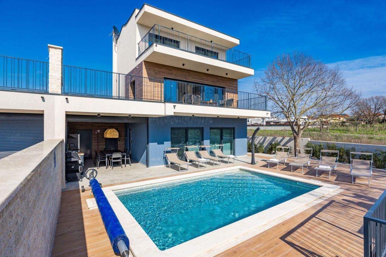 Villa à Méduline, Croatie, 244 m² - image 9