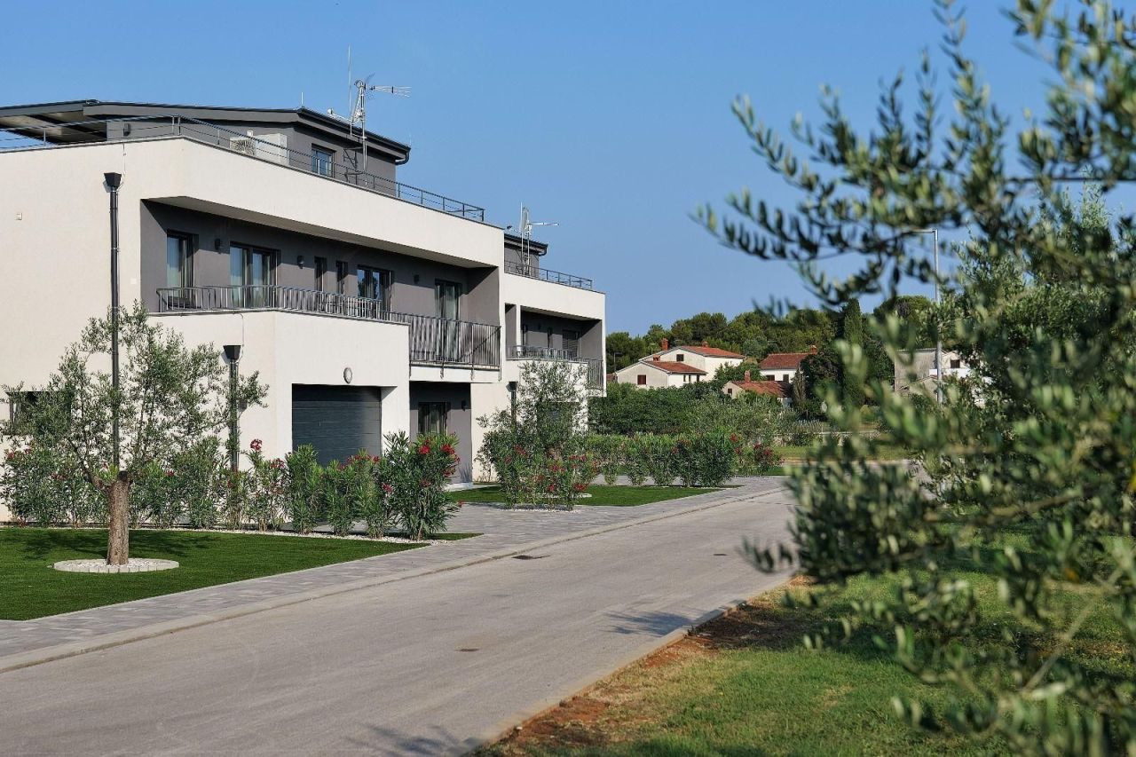 Villa en Medulin, Croacia, 350 m² - imagen 9