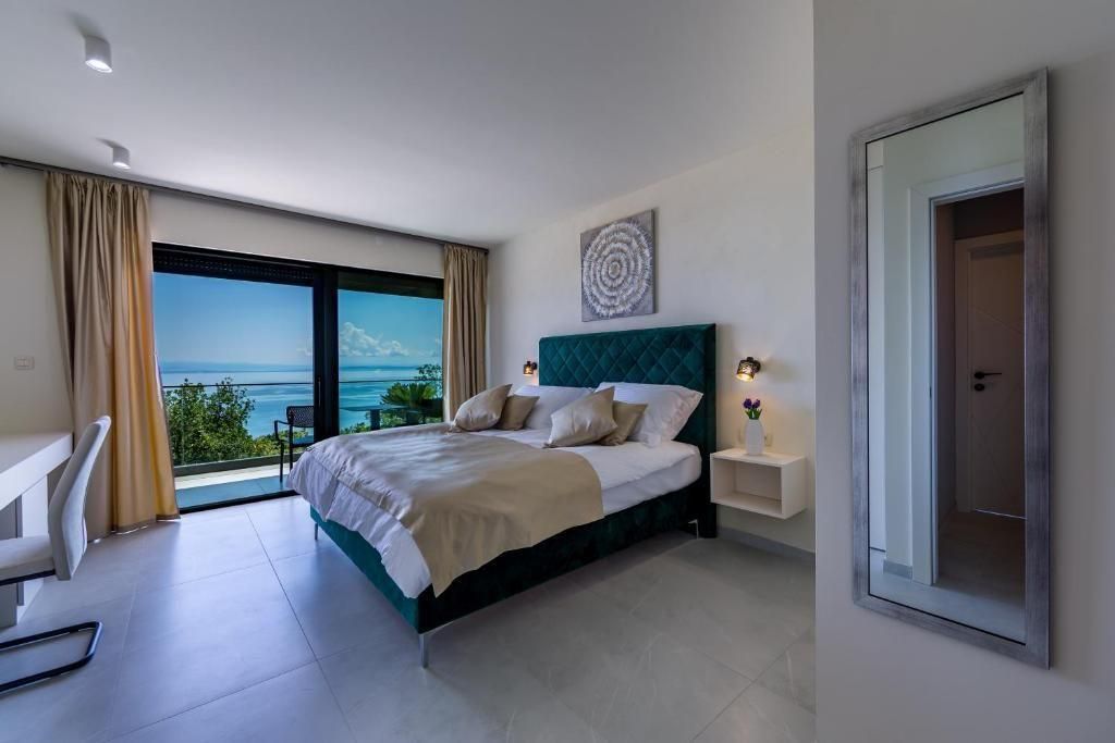 Villa in Opatija, Croatia, 400 m² - picture 9