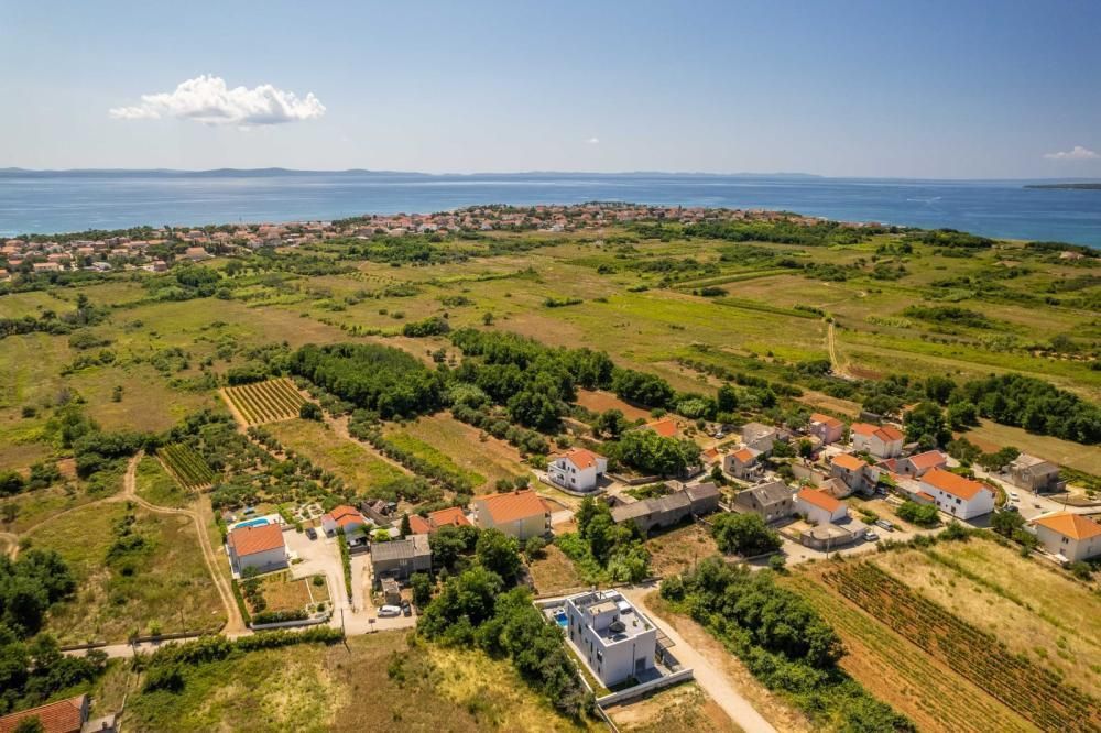 Villa en Privlaka, Croacia, 252 m² - imagen 10