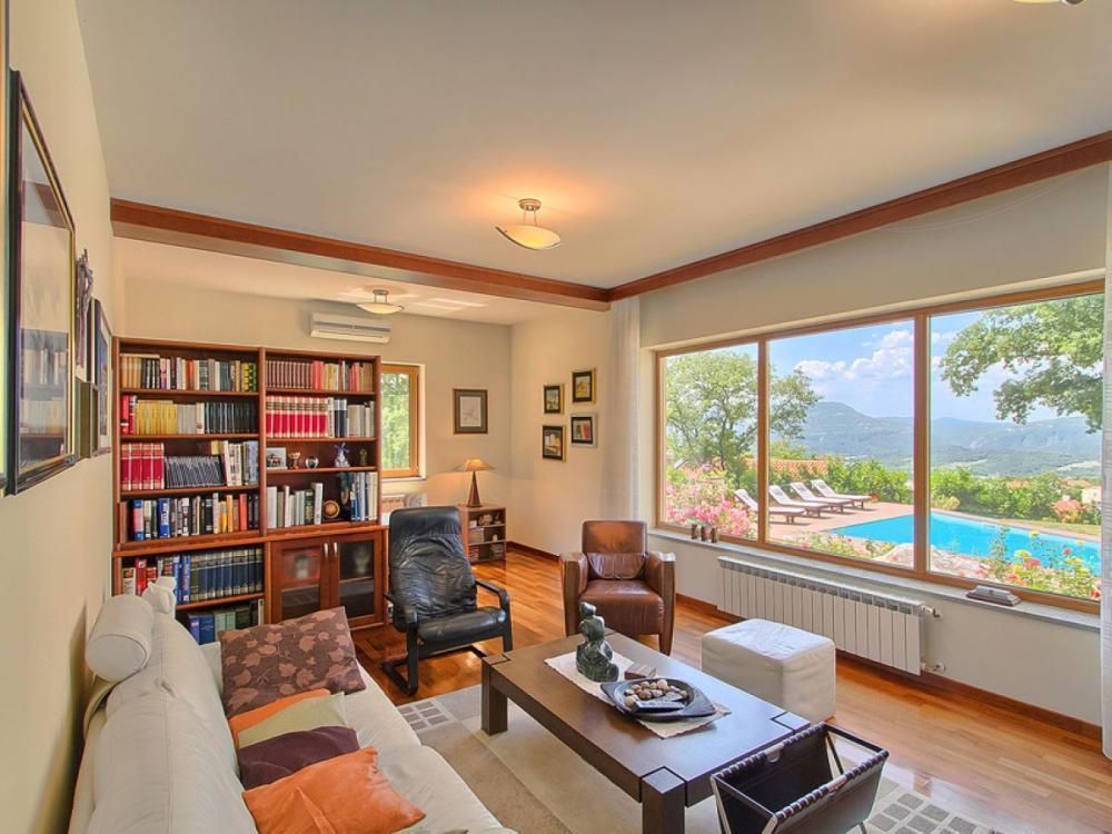 Villa in Buzet, Croatia, 285 m² - picture 10