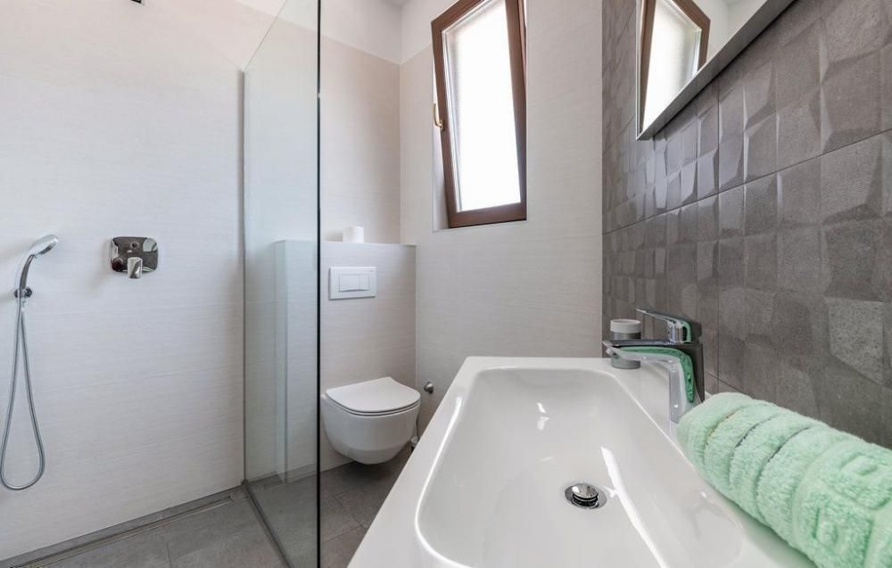 Villa in Pula, Croatia, 565 m² - picture 10