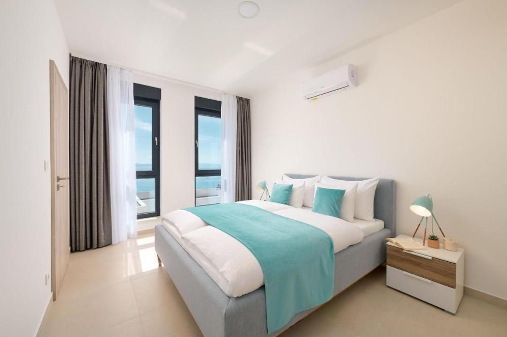 Villa à Makarska, Croatie, 200 m² - image 10