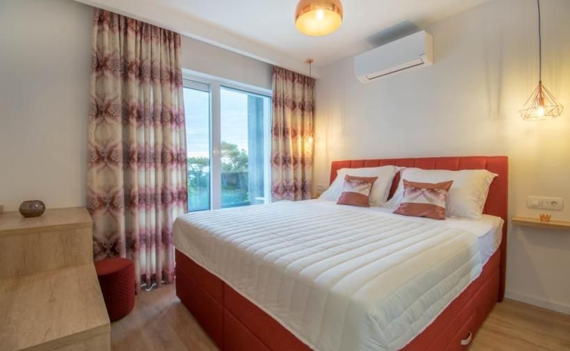 Villa in Baska Voda, Croatia, 254 m² - picture 10