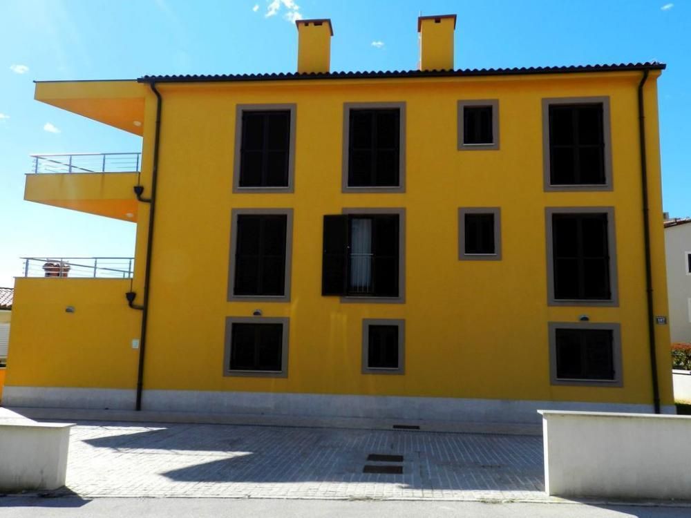 Hôtel à Premantura, Croatie, 600 m² - image 11