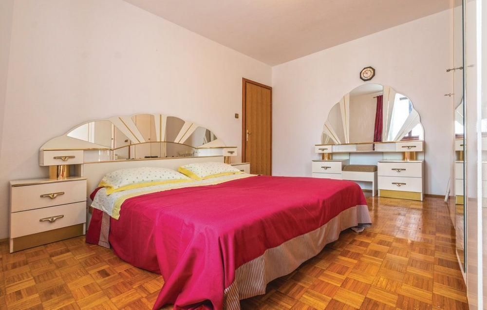 Hotel en Pula, Croacia, 420 m² - imagen 11