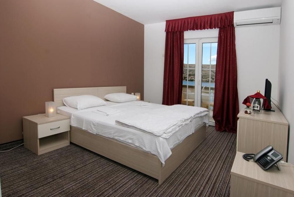 Hotel, albergo Pag, Croazia, 1 500 m² - foto 11