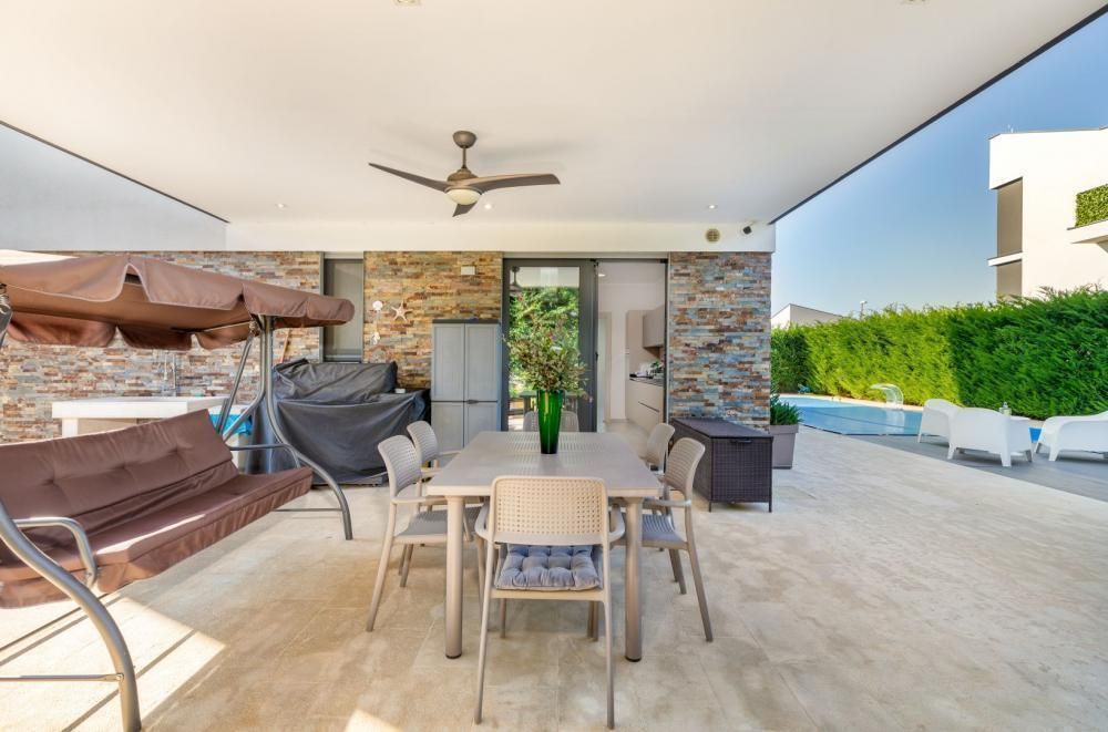 Villa en Fazana, Croacia, 300 m² - imagen 11