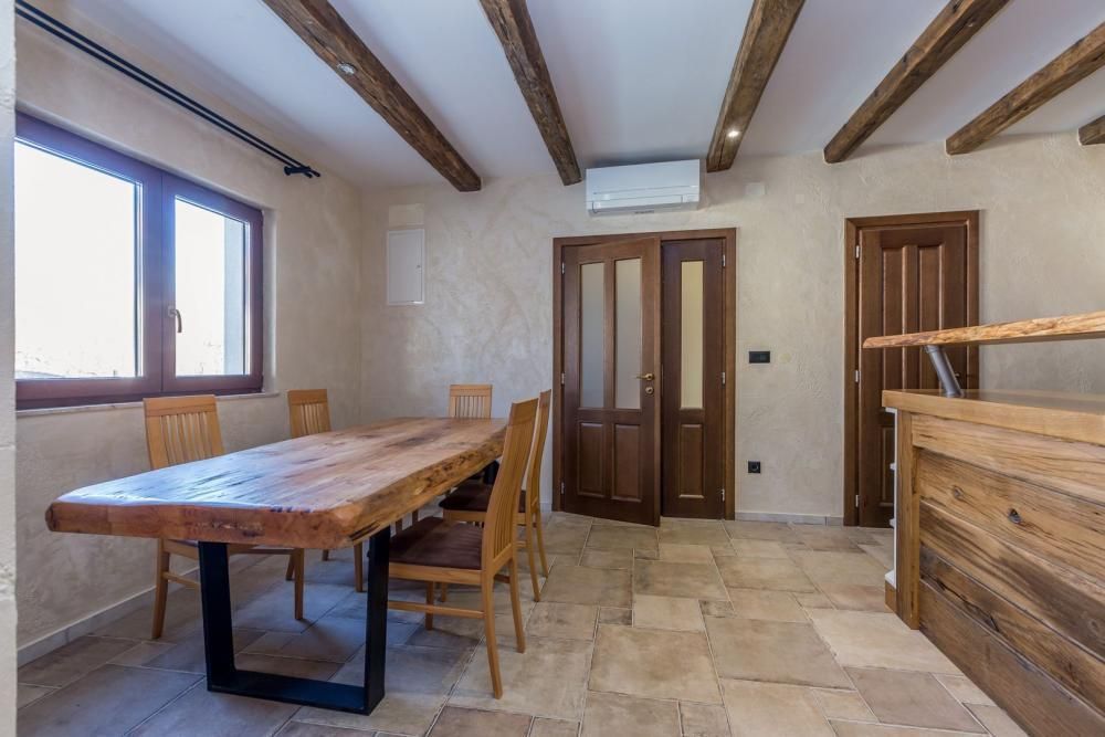 Villa Dobrinj, Croazia, 220 m² - foto 11