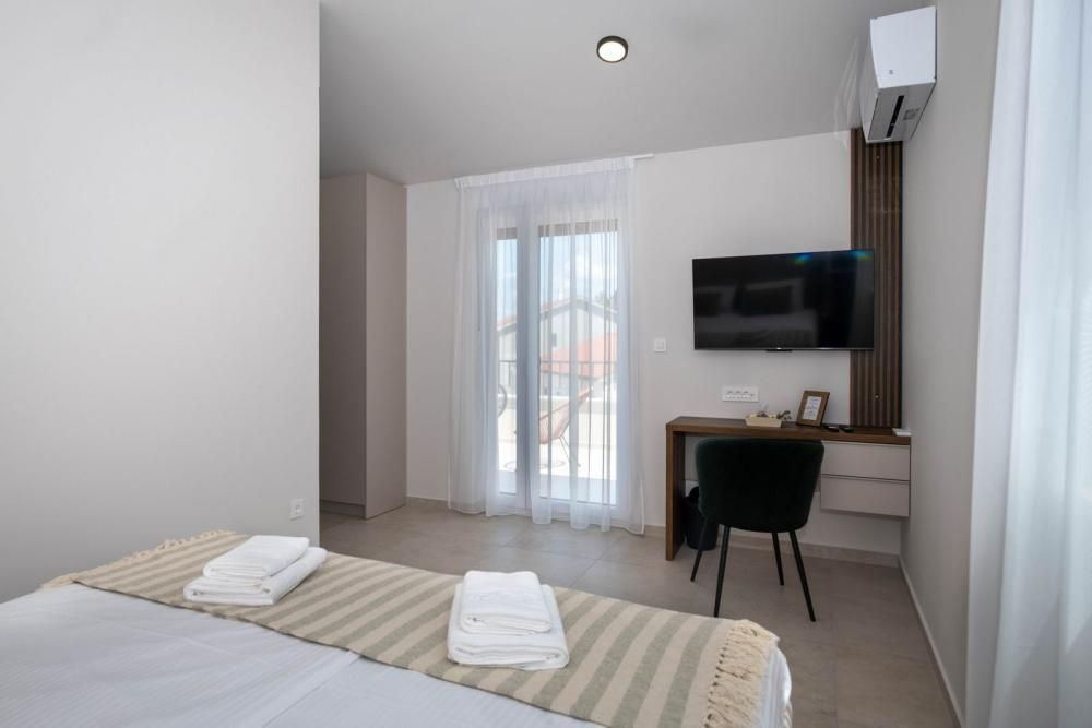 Villa on Krk, Croatia, 160 m² - picture 11