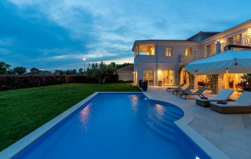 Villa en Poreč, Croacia, 361 m² - imagen 11