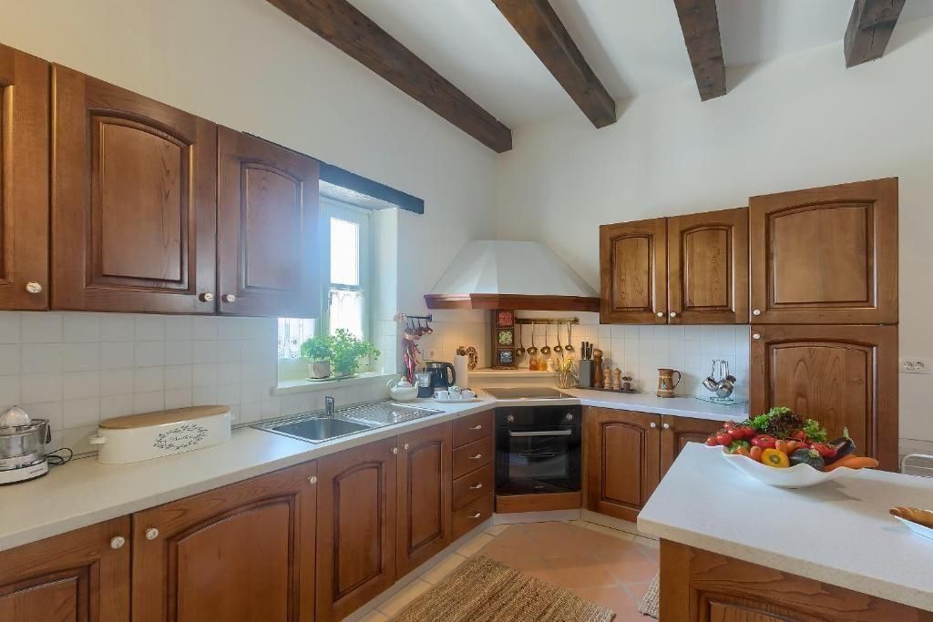 Villa in Tinjan, Croatia, 280 m² - picture 11